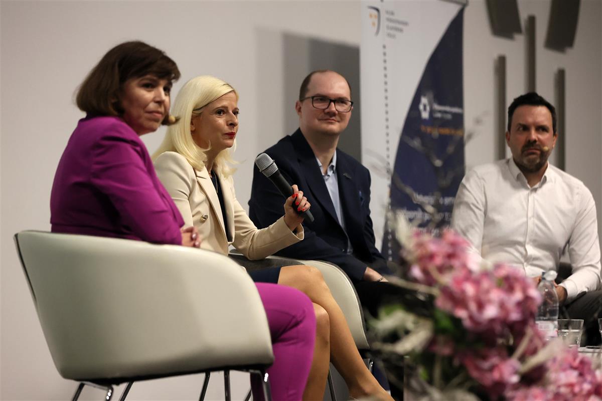 Umetna inteligenca je priložnost, ne grožnja